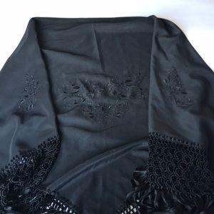 Women’s Black Wrap
